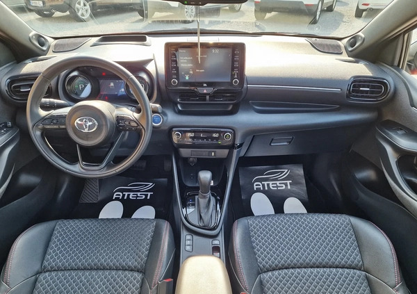 Toyota Yaris cena 89900 przebieg: 7000, rok produkcji 2021 z Nowy Dwór Mazowiecki małe 172